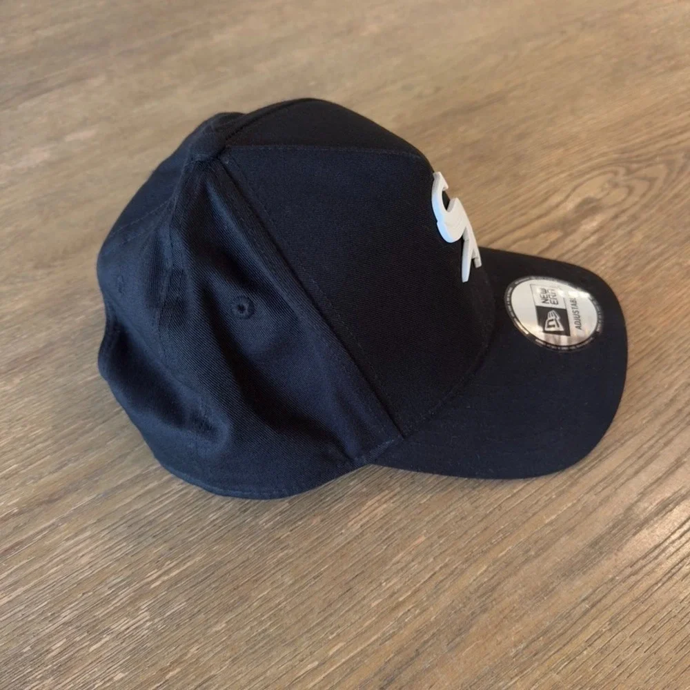 New Era Chicago White Sox 9FORTY A-Frame Snapback Clubhouse Cap-SILICONE LOGO